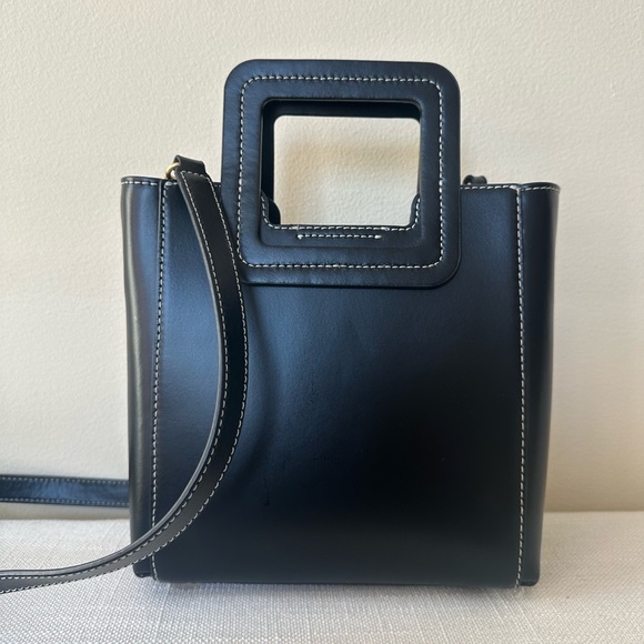 Staud Shirley bag in black - Picture 2 of 7